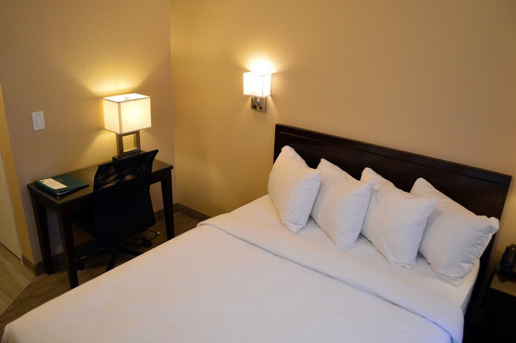Quality Inn San Diego Downtown North Номер фото