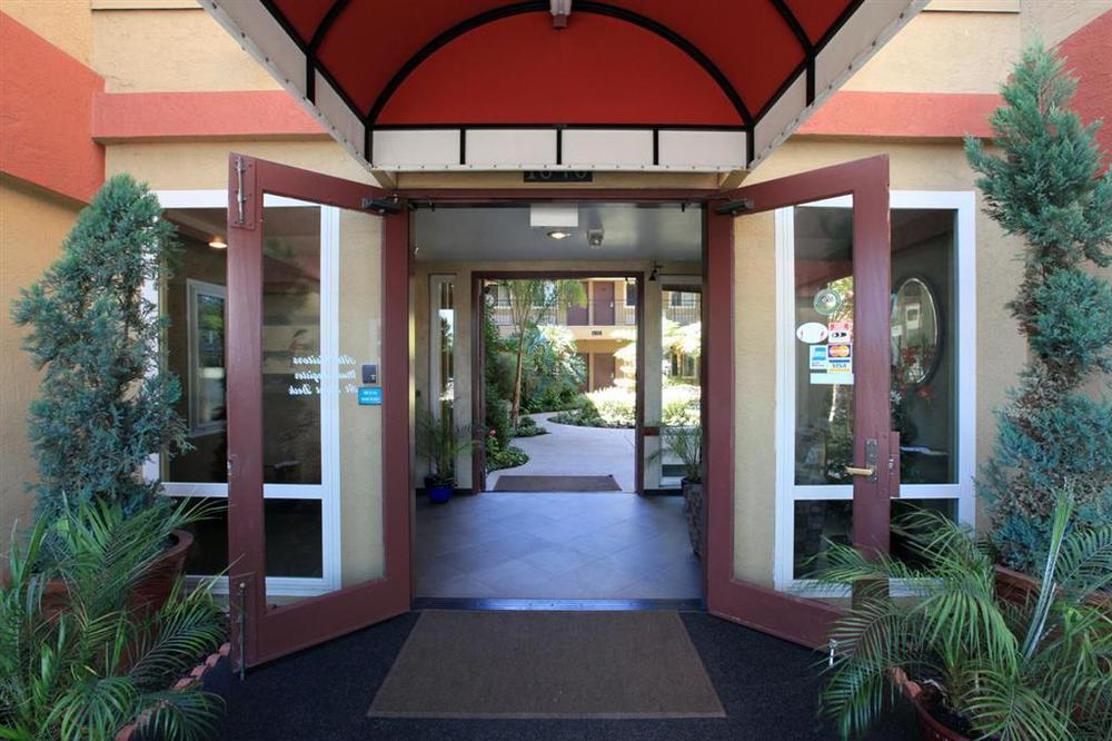 Quality Inn San Diego Downtown North Интерьер фото